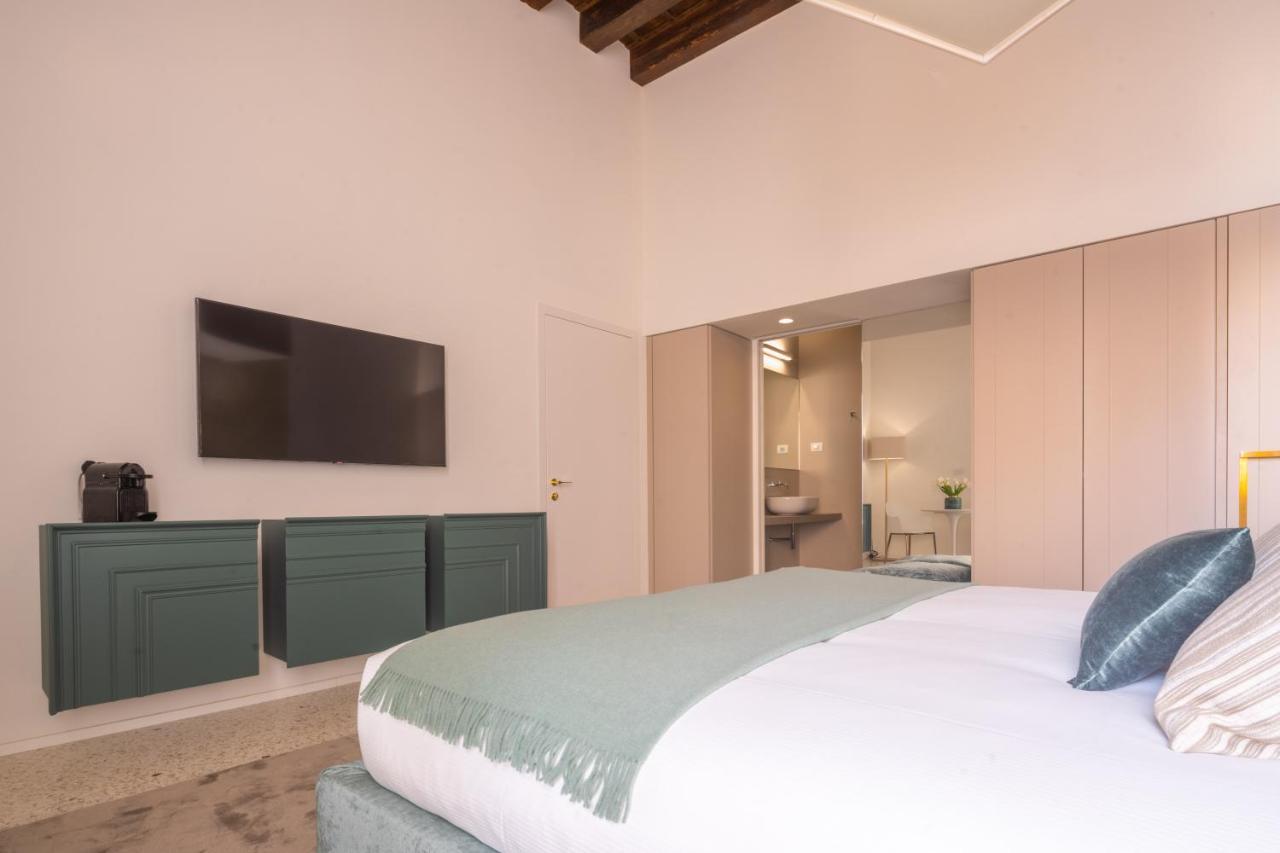 Ninfea Luxury Suites Venezia Esterno foto