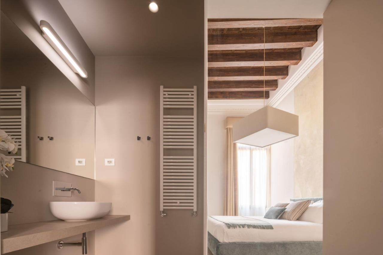 Ninfea Luxury Suites Venezia Esterno foto