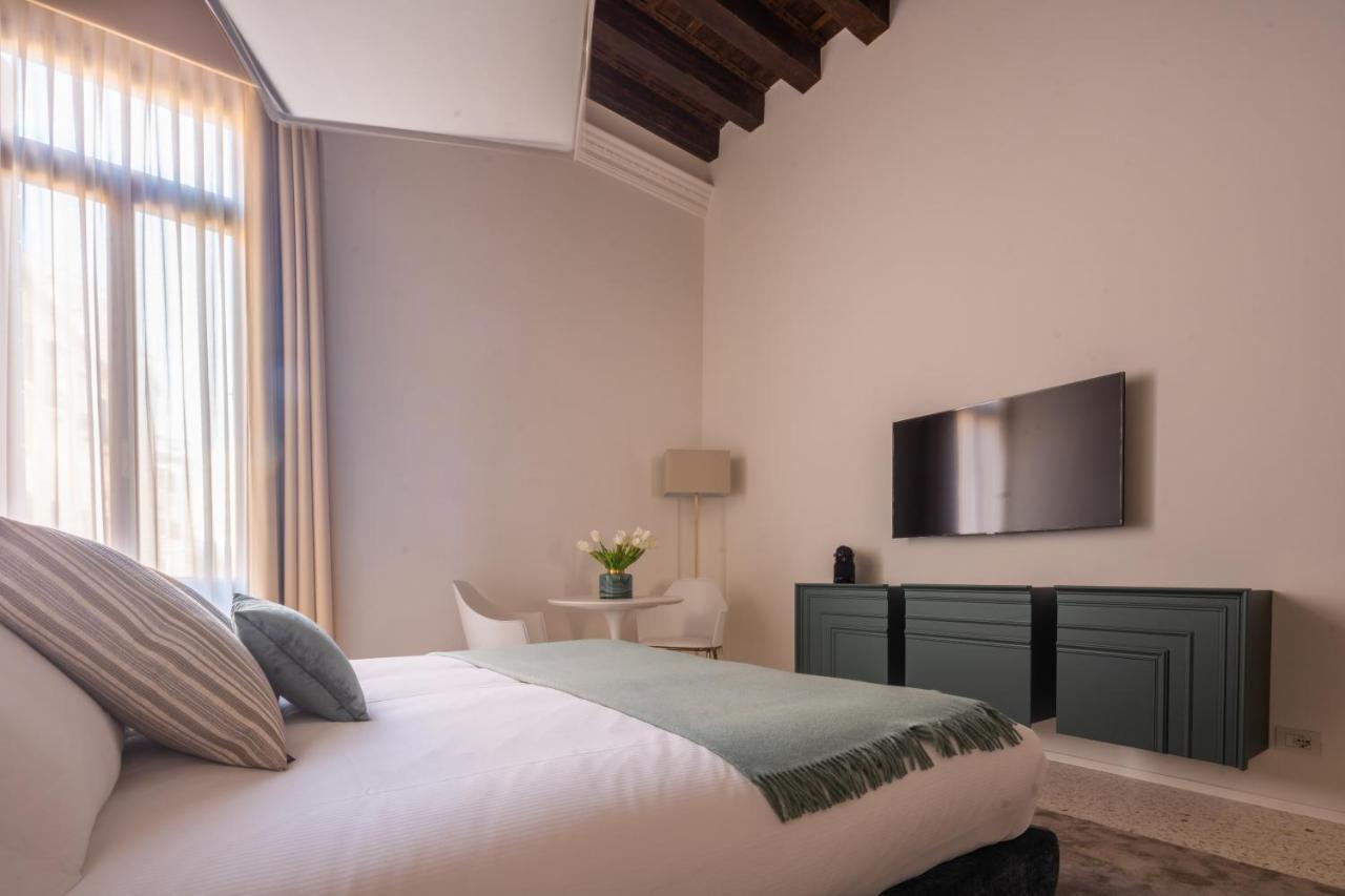 Ninfea Luxury Suites Venezia Esterno foto