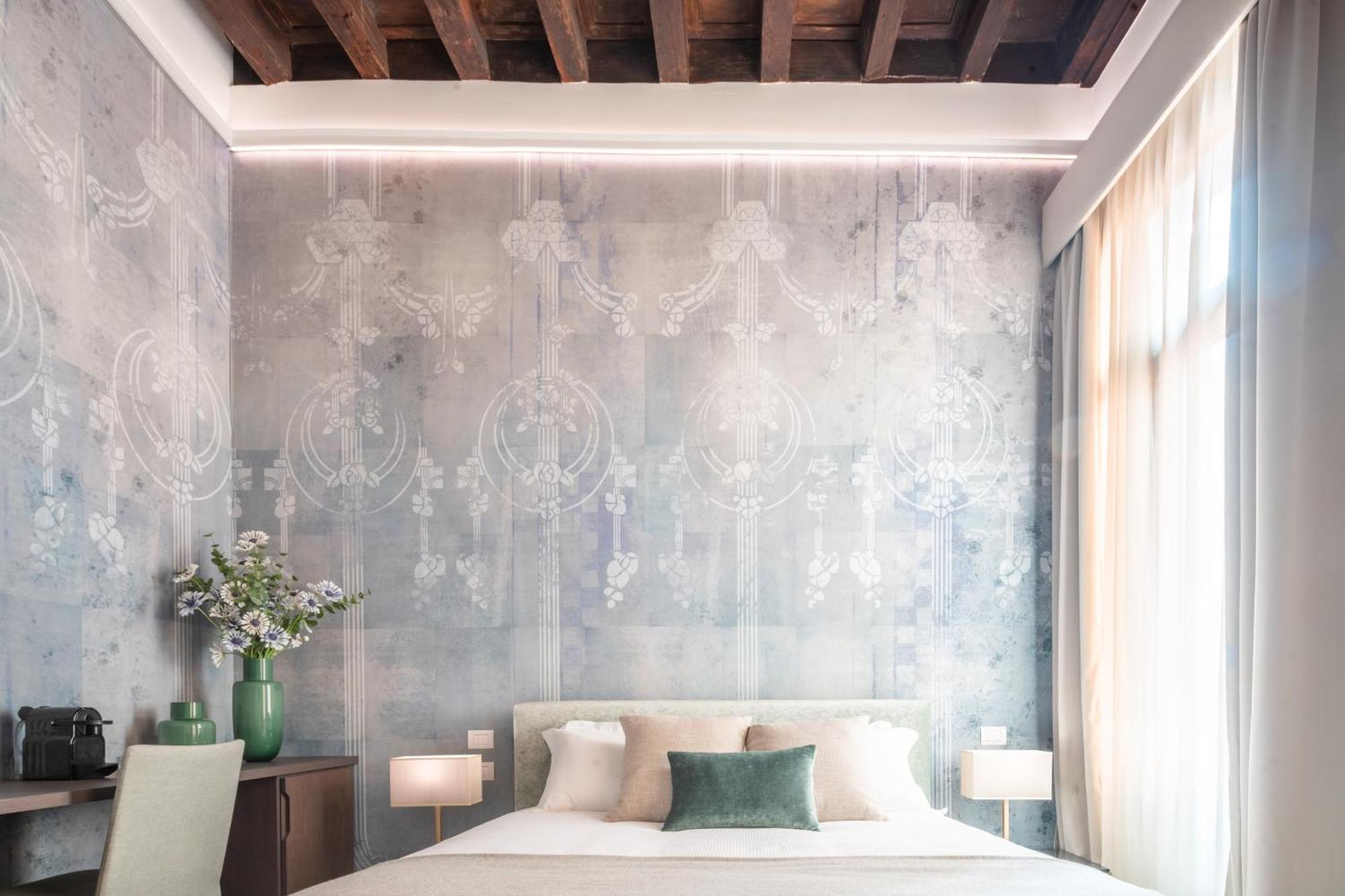 Ninfea Luxury Suites Venezia Camera foto